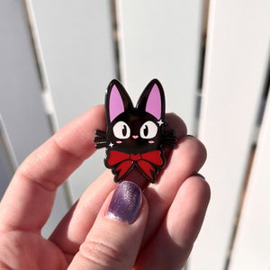 Familiar Kitty Enamel Pin